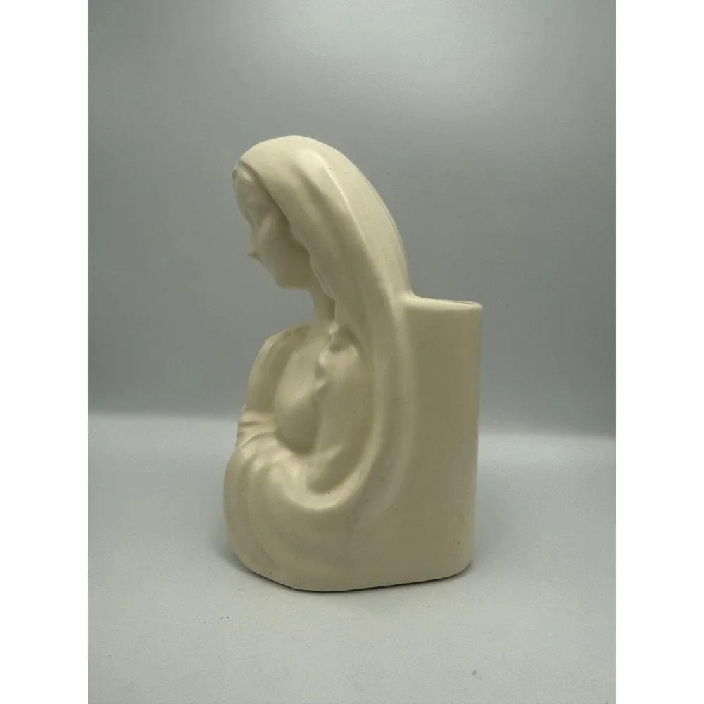 Vintage Ceramic Virgin Mary Planter Madonna Bust Religious Cream Off White 7in